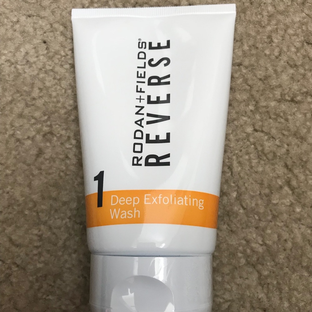 Deep Exfoliating Wash - Rodan and Fields Reverse